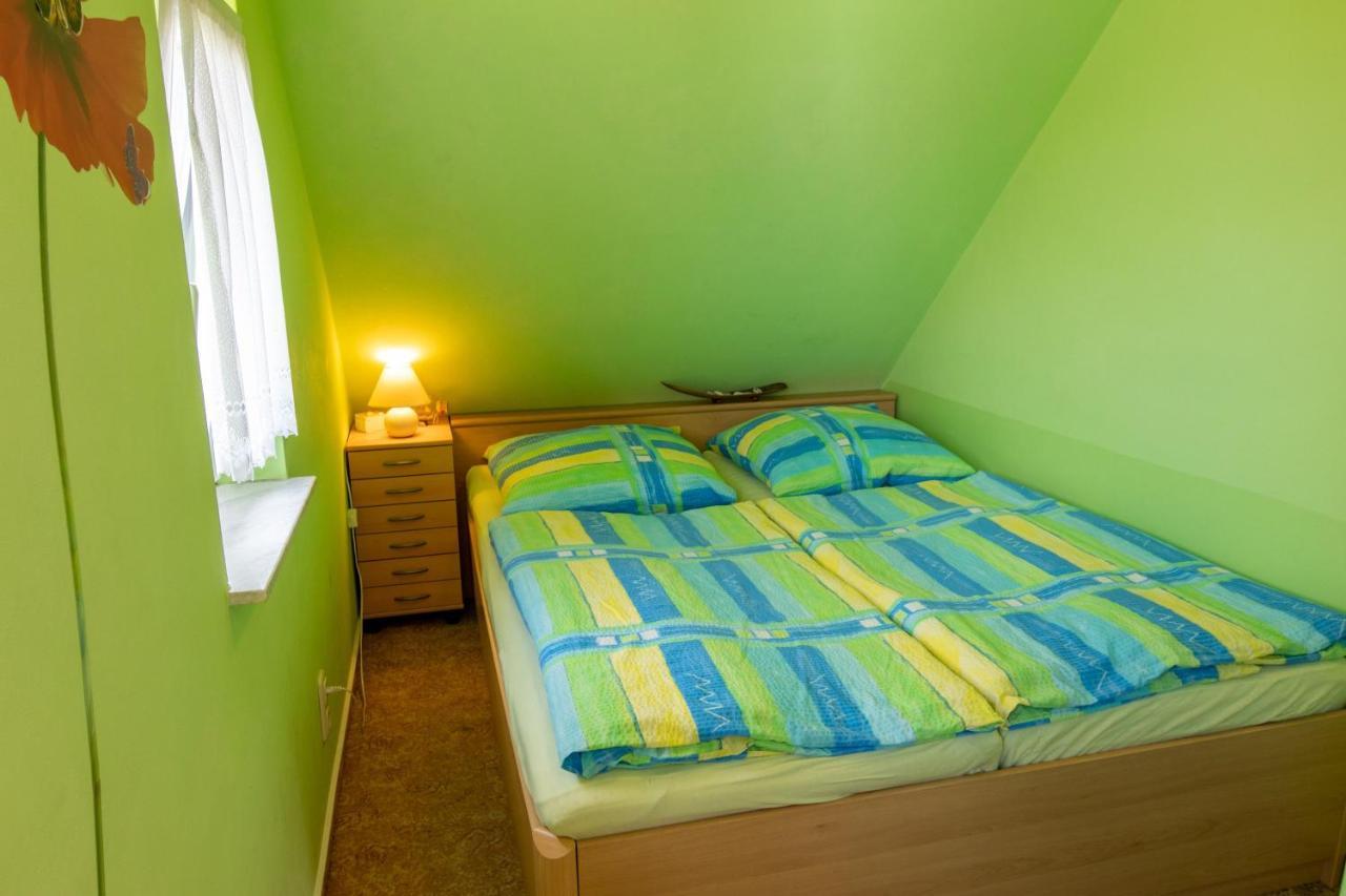 Urlaubs-Appartement Am Dorfrand ويك المظهر الخارجي الصورة